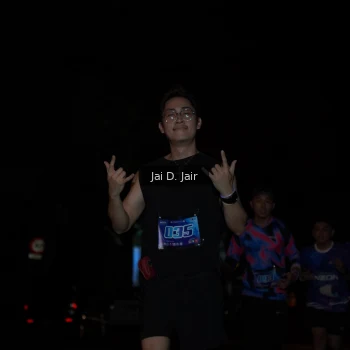 Runner Photo 1700537