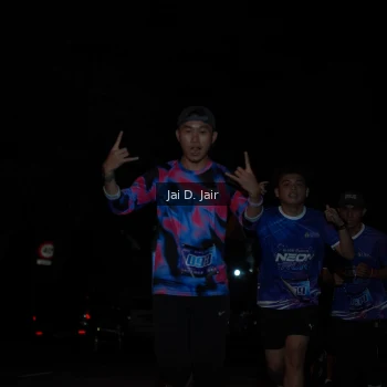 Runner Photo 1700545