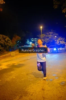 Runner Photo 1700546