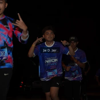 Runner Photo 1700550