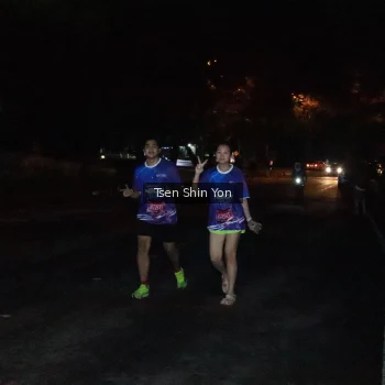 Runner Photo 1700569