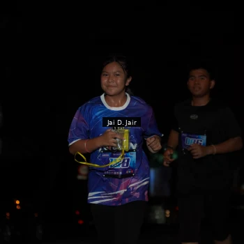 Runner Photo 1700642