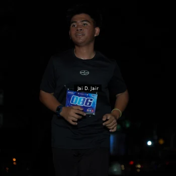 Runner Photo 1700651