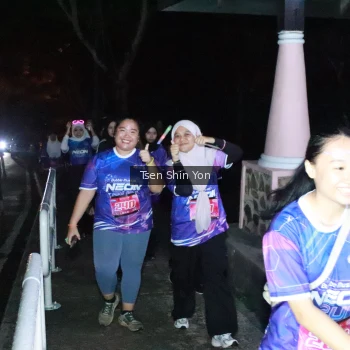 Runner Photo 1700659