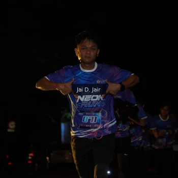 Runner Photo 1700694