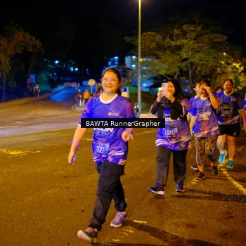 Runner Photo 1700698
