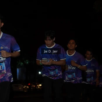 Runner Photo 1700706