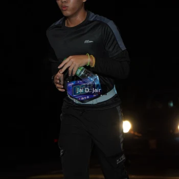Runner Photo 1700744