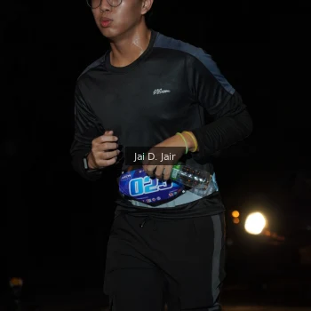 Runner Photo 1700745