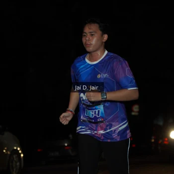 Runner Photo 1700747