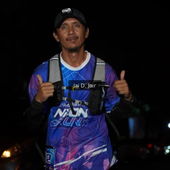 Runner Photo 1700771