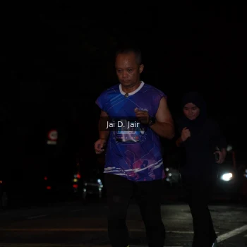 Runner Photo 1700776