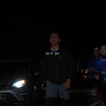 Runner Photo 1700786
