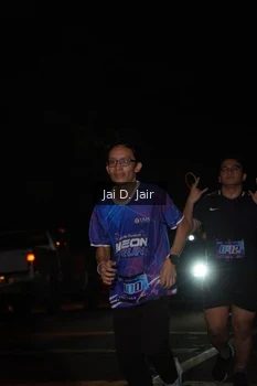 Runner Photo 1700810