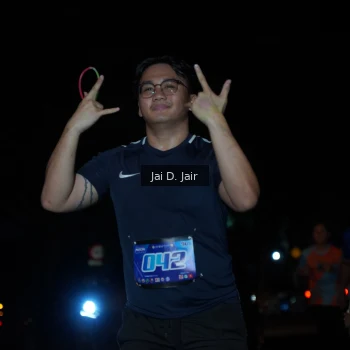 Runner Photo 1700823