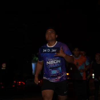 Runner Photo 1700836