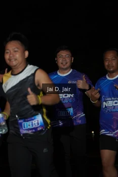 Runner Photo 1700856