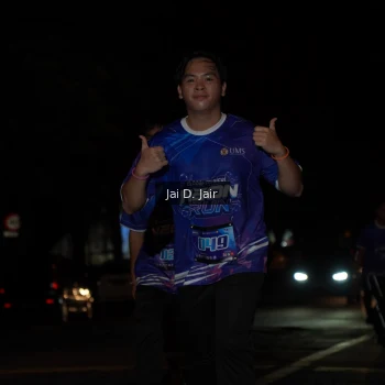 Runner Photo 1700865