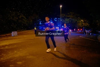 Runner Photo 1700907