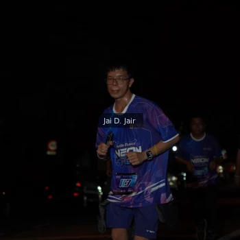 Runner Photo 1700941