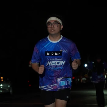Runner Photo 1700985