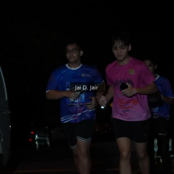 Runner Photo 1701036