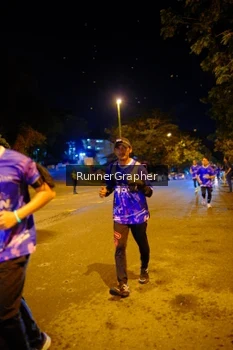 Runner Photo 1701111