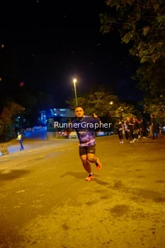 Runner Photo 1701126