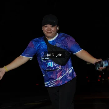 Runner Photo 1701152