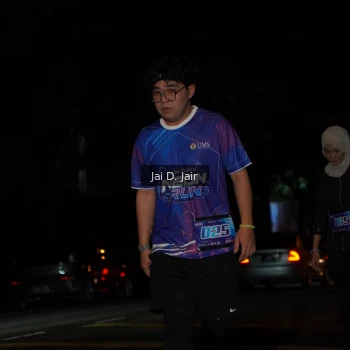Runner Photo 1701207