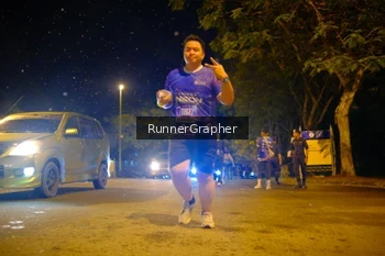 Runner Photo 1701281