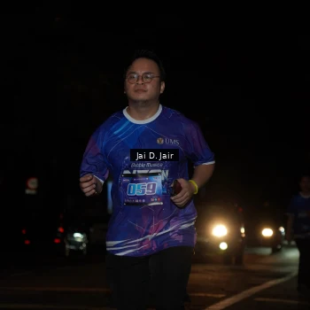 Runner Photo 1701309