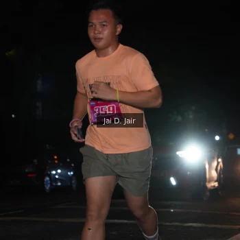 Runner Photo 1701389