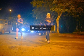 Runner Photo 1701433