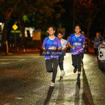 Runner Photo 1701495