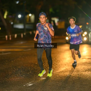 Runner Photo 1701522