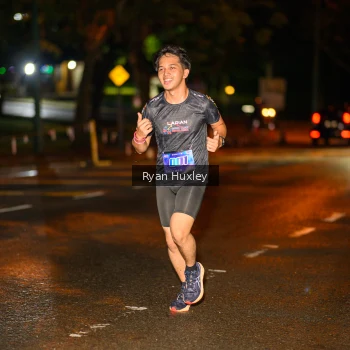 Runner Photo 1701527