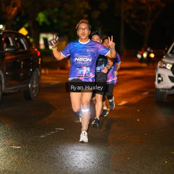 Runner Photo 1701532