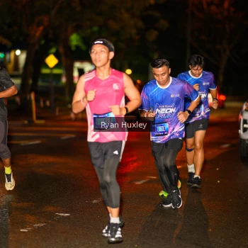 Runner Photo 1701551