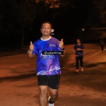 Runner Photo 1701599