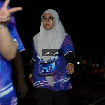 Runner Photo 1701610