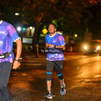 Runner Photo 1701617