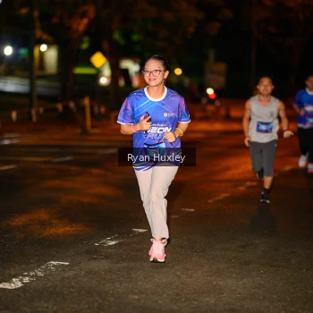 Runner Photo 1701655