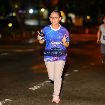 Runner Photo 1701663