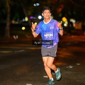 Runner Photo 1701679