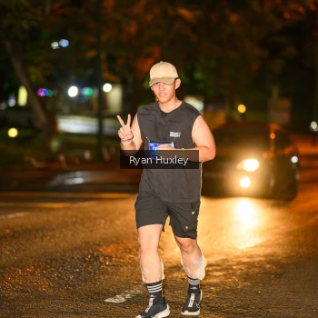 Runner Photo 1701687