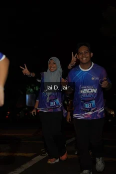 Runner Photo 1701697