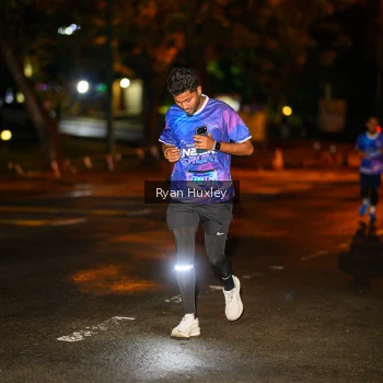 Runner Photo 1701728