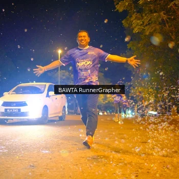 Runner Photo 1701735