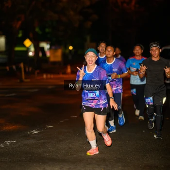 Runner Photo 1701753